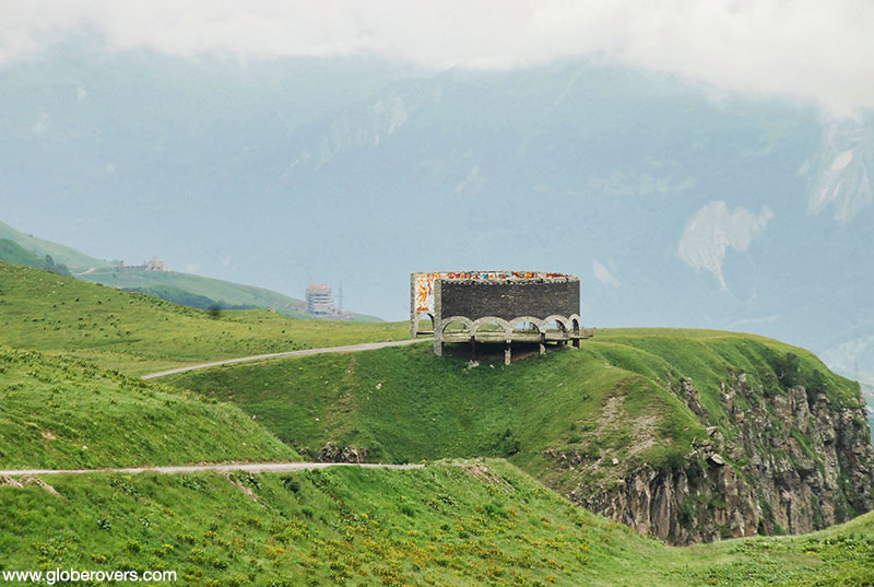 Russia–Georgia-Friendship-Monument
