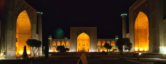Ulugbek Medressa (left), Tilla-Kari Medressa (middle), Sher Dor Medressa (right), Samarkand, Uzbekistan