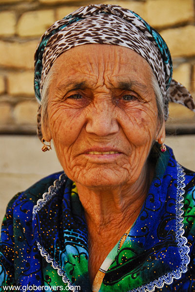 Lady at the Kukluk Bazaar, Bukhara, Uzbekistan
