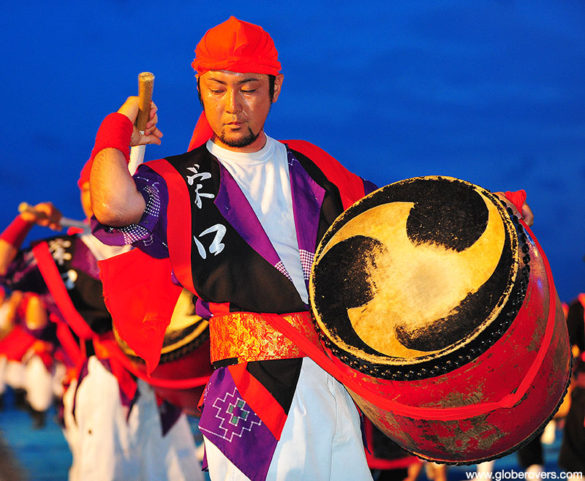 Taiko-Drummer-Eisa-Festival-Okinawa-JAPAN