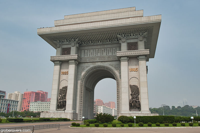 Claimed taller than its Paris version: Arch of Triumph, Pyongyang