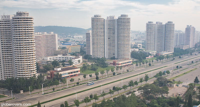 Wide and deserted streets of Pyongyang