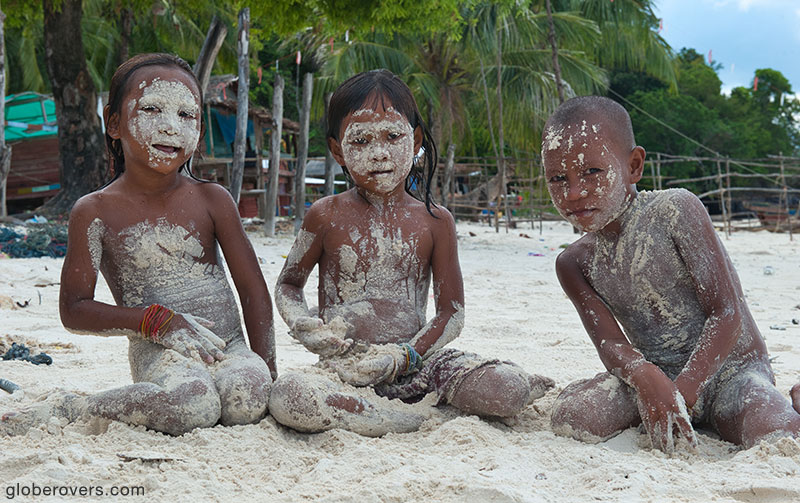 Moken kids, Myeik Archipelago, Myanmar