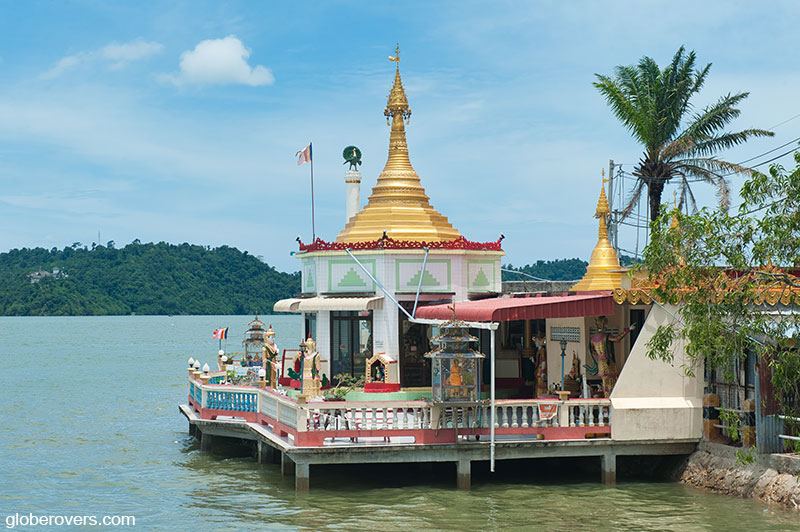 Nagayone Temple, Kawthaung, Myanmar