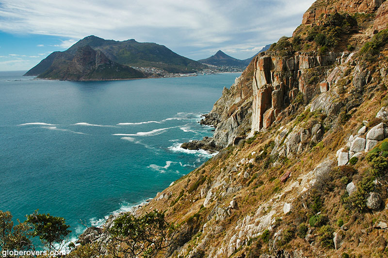 The road south of Cape Town around the Cape Peninsula