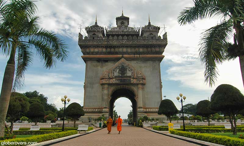 Patuxai Arch, Vientiane, Laos