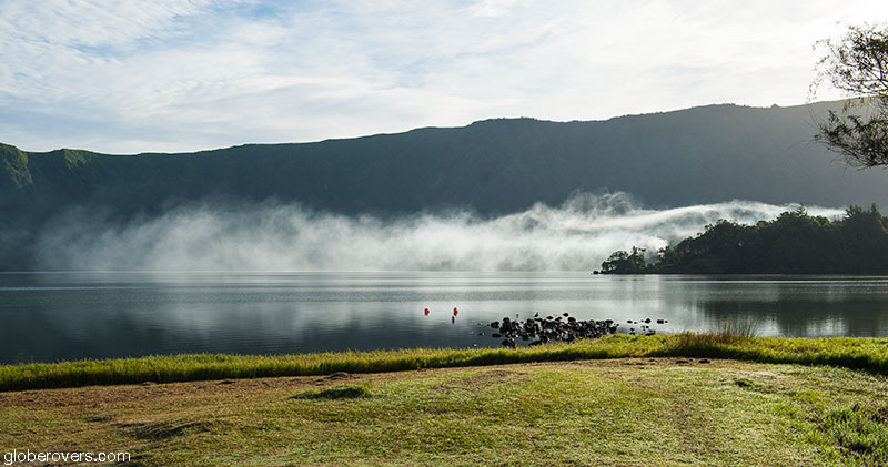 Lagoa Azul, Lagoa das Sete Cidades area, São Miguel Island, Azores, Portugal