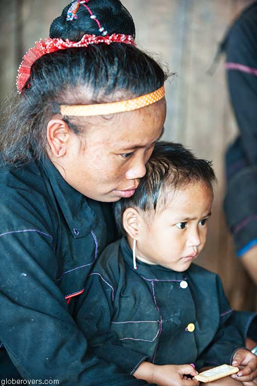 Woman in Pan Lea village of the Enn tribe, north of Keng Tung, Shan State, Myanmar