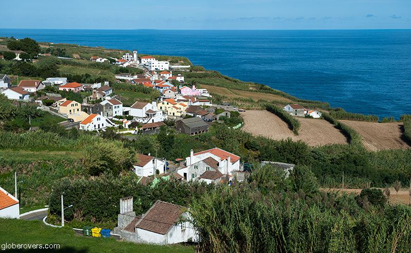 Road along the northwest coast
