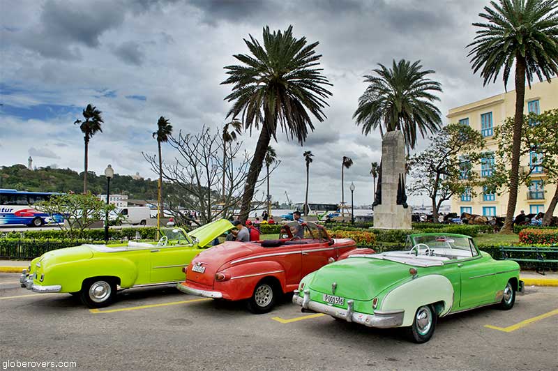 Vintage car in Old Havana (La Habana Vieja), Cuba