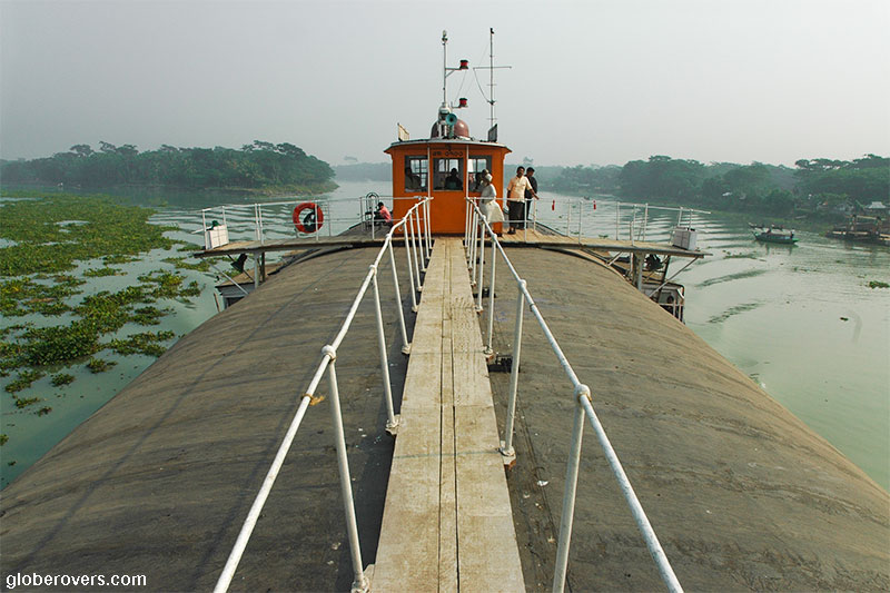 Boat ride on "The Rocket" from Dhaka to Barisal, Bangladesh