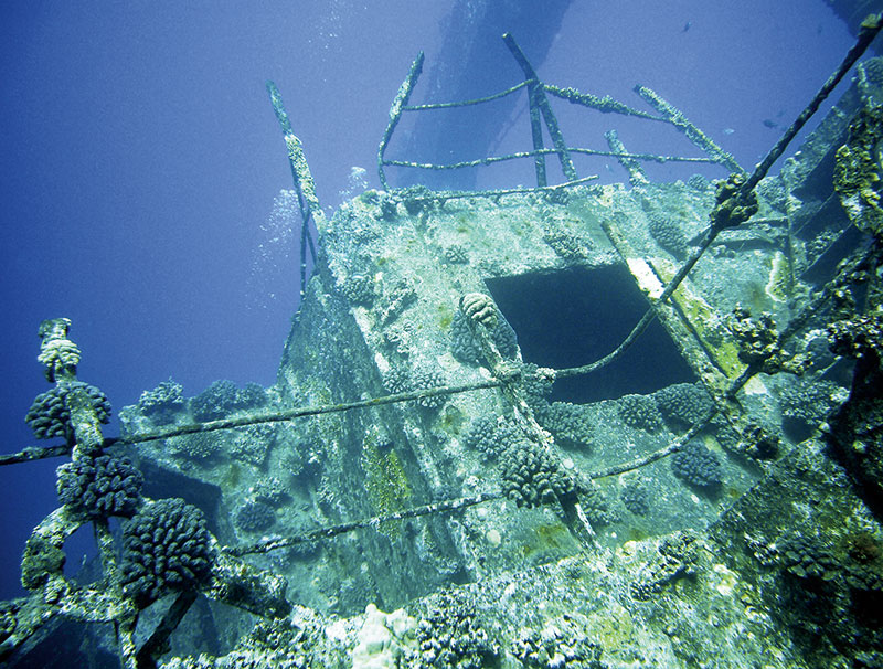 Mauritius - wreck diving
