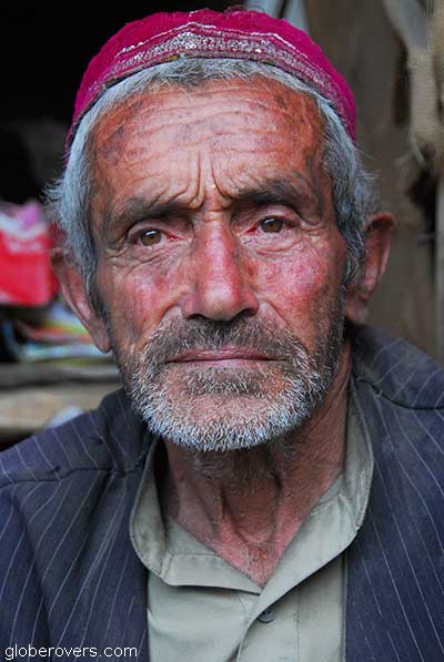 Man portrait, globerovers.com