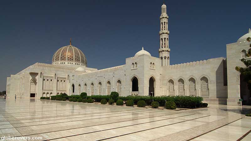 Sultan Qaboos Grand Mosque Al Ghubrah, Muscat, Oman