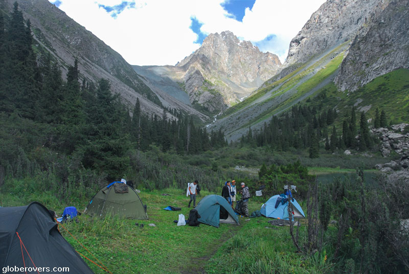 Hiking from Karakul via Ala-Kul Lake to Altyn Arashan, Terskey Alatau mountain, Kyrgyzstan