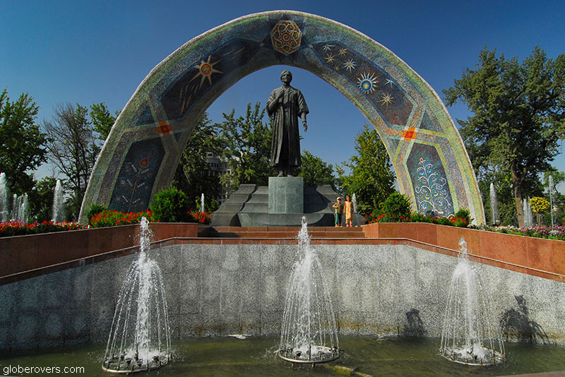 Bag-i Rudaki (Rudaki statue), Dushanbe, Tajikistan