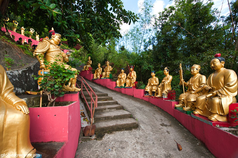 Hong Kong 10,000 buddhas Monastery