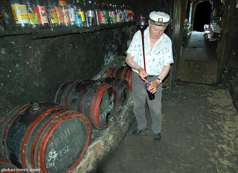 Winemaker-cellar-Valley-Nice-Beautiful-women-eger-hungary