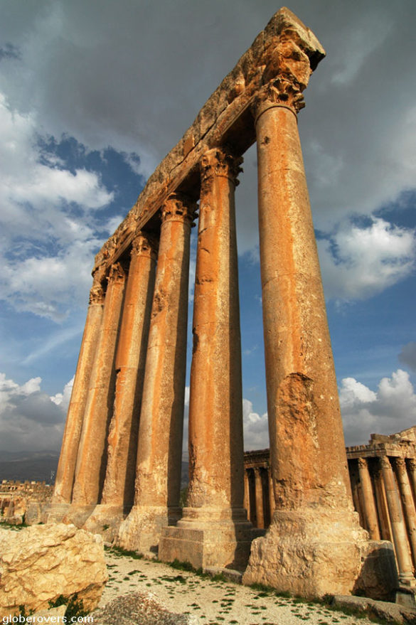 Secrets of Lebanon's Ancient Ruins at Baalbek - GlobeRovers