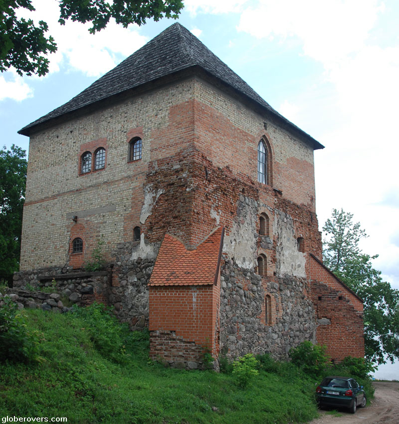 Peninsula Castle ruins, Trakai, Lithuania