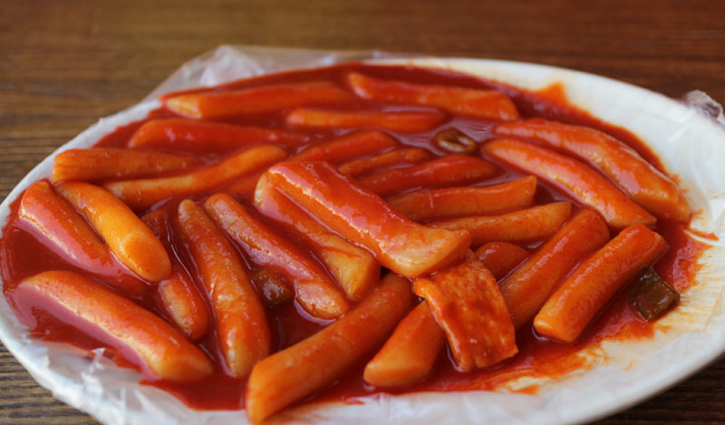 South Korea Seoul tteokbokki (stir-fried rice cakes).