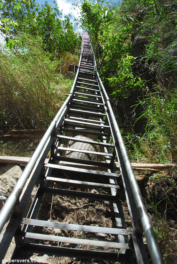 Tiger Leaping Gorge north of Lijiang, Yunnan, CHINA