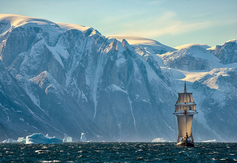 Sustainable-Travel-Earth-is-calling-3