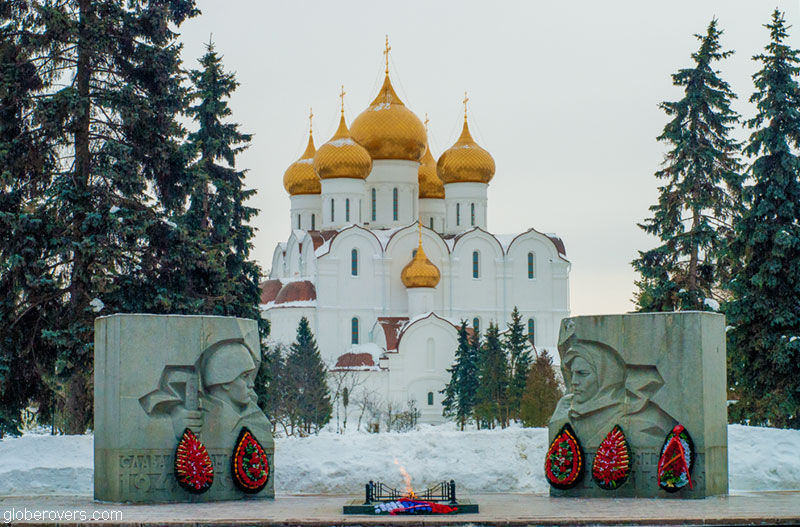 WWII Memorial in front of Assumption Cathedral, Yaroslavl, Russia
