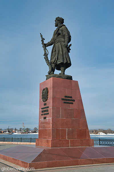 Monument to the founder of Irkutsk Cossack Yakov Pokhabov, Irkutsk, Siberia, Russia