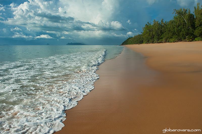 Tung Yaka Beach, Koh Libong, Thailand