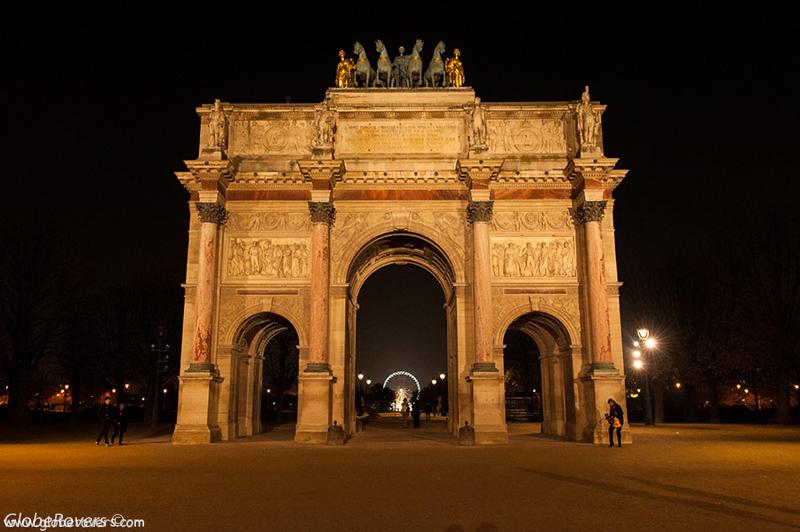 Arc de Triomphe du Carrousel near the Louvre Museum (Musée du Louvre), Paris, FRANCE