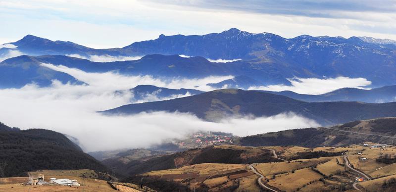 IRAN Driving from Tabriz to Masuleh via Ardabil Astara and the Caspian Coast